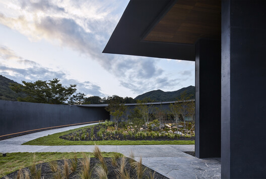 Galería, Casa de Huéspedes y Café SIHOJAE / Itm Yooehwa Architects - Imagen 10 de 25