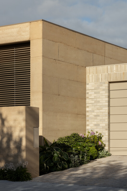 St Kilda Residence / ADDARC - Exterior Photography, Concrete