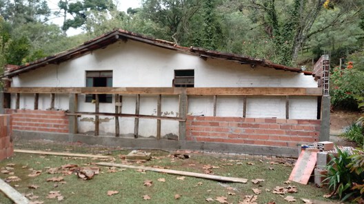 From Legal Constraint to Local Craft: Four Adaptive Projects by messina | rivas in Cunha - Image 10 of 14