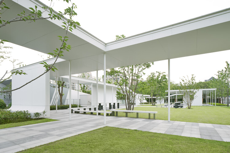 Kunshan City Plaza/Dazhou y asociados - Imagen 18 / 39