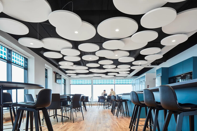 Entre flexibilidad y libertad creativa: Inspiradores diseños de techos modulares - Imagen 10 de 24