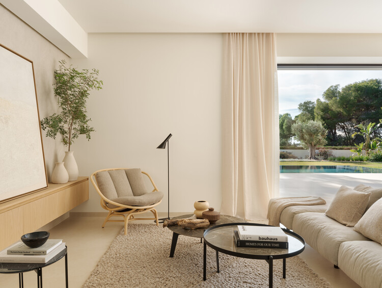 Vivienda unifamiliar Costeres / Pasqual Giner Arquitectura - Fotografía de interiores, salón, sillón, silla