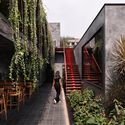 Tabula Rasa 2.0  Restaurant / 23 Degrees Design Shift - Exterior Photography, Restaurants & Bars, Stairs