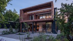 Casa Masa y Luz / Estudio i