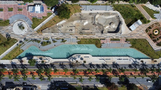 Parque Edson Arantes do Nascimento - Rei Pelé / Biselli Katchborian Arquitetos + Consoante Arquitetura e Integração Parque Edson Arantes do Nascimento - Rei Pelé / Biselli Katchborian Arquitetos + Consoante Arquitetura e Integração - Imagen 5 de 47