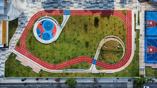 Parque Edson Arantes do Nascimento - Rei Pelé / Biselli Katchborian Arquitetos + Consoante Arquitetura e Integração Parque Edson Arantes do Nascimento - Rei Pelé / Biselli Katchborian Arquitetos + Consoante Arquitetura e Integração - Imagen 8 de 47