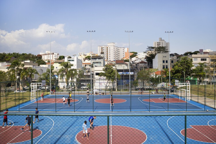 Parque Edson Arantes do Nascimento - Rei Pelé / Biselli Katchborian Arquitetos + Consonante Arquitetura e Integração - Fotografía de exteriores