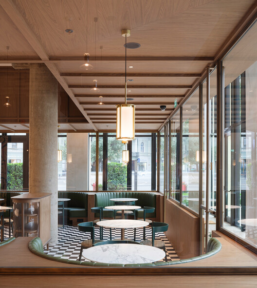 迢音·电报酒店 / 如恩设计研究室  - 室内图, 木头, 玻璃, 椅子