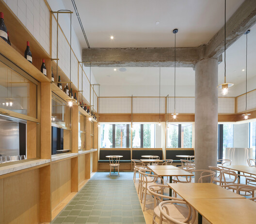 迢音·电报酒店 / 如恩设计研究室  - 室内图, 厨房, 木头, 灯, 玻璃, 椅子