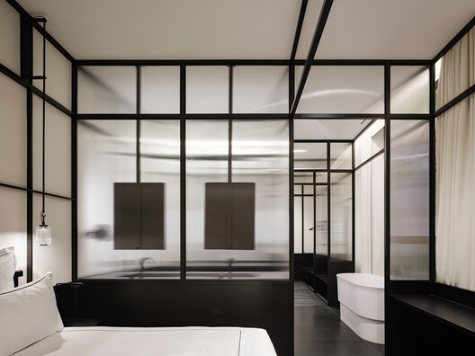 迢音·电报酒店 / 如恩设计研究室  - 室内图, 玻璃, 床, 卧室