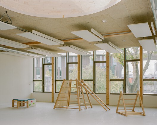 Parc des Loges - Childhood and Sports Center / HEMAA - Image 5 of 28