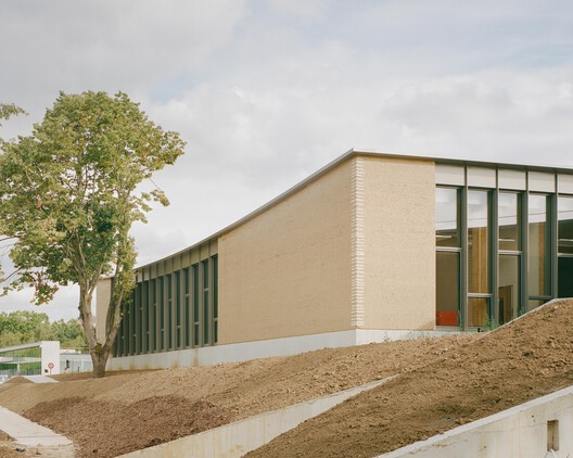Parc des Loges - Childhood and Sports Center / HEMAA - Exterior Photography