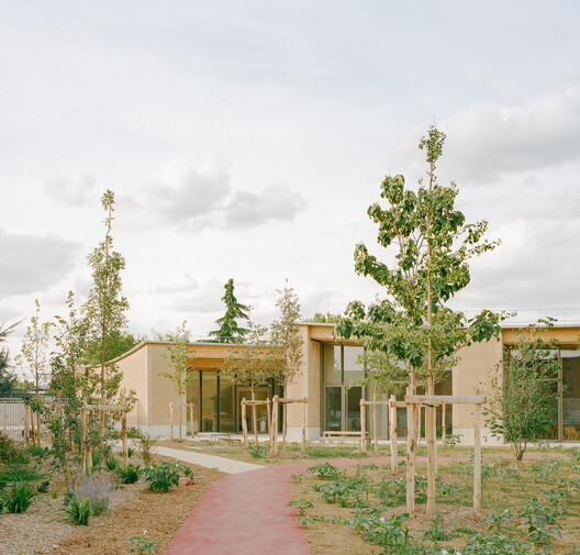 Parc des Loges - Childhood and Sports Center / HEMAA - Image 8 of 28