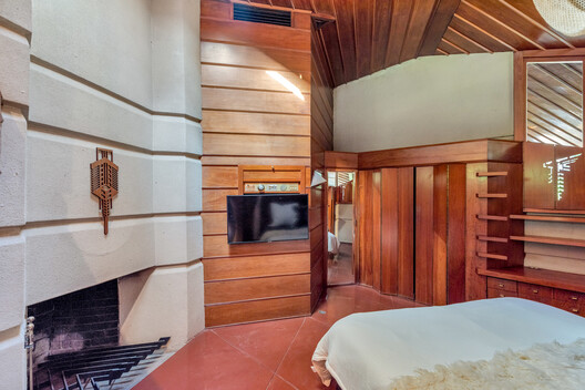 Frank Lloyd Wright’s Fountainhead Residence Purchased by the Mississippi Museum of Art and Prepared for Public Tours - Image 34 of 70