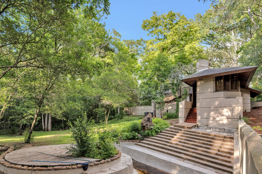 Frank Lloyd Wright’s Fountainhead Residence Purchased by the Mississippi Museum of Art and Prepared for Public Tours - Image 57 of 70