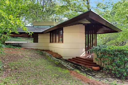 Frank Lloyd Wright’s Fountainhead Residence Purchased by the Mississippi Museum of Art and Prepared for Public Tours - Image 56 of 70