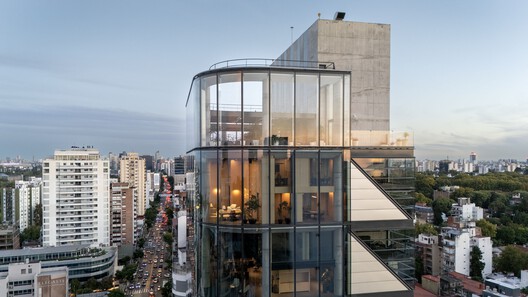 VILO Tower / Rafael Viñoly Architects VILO Tower / Rafael Viñoly Architects - Exterior Photography, Glass, Cityscape