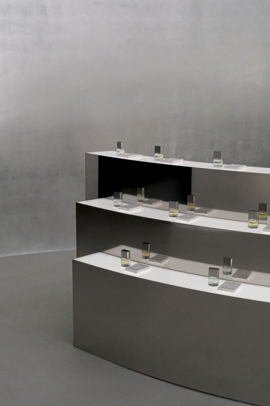 025S Bukchon Store / ATELIER KHJ 025S Bukchon Store / ATELIER KHJ - Image 11 of 16