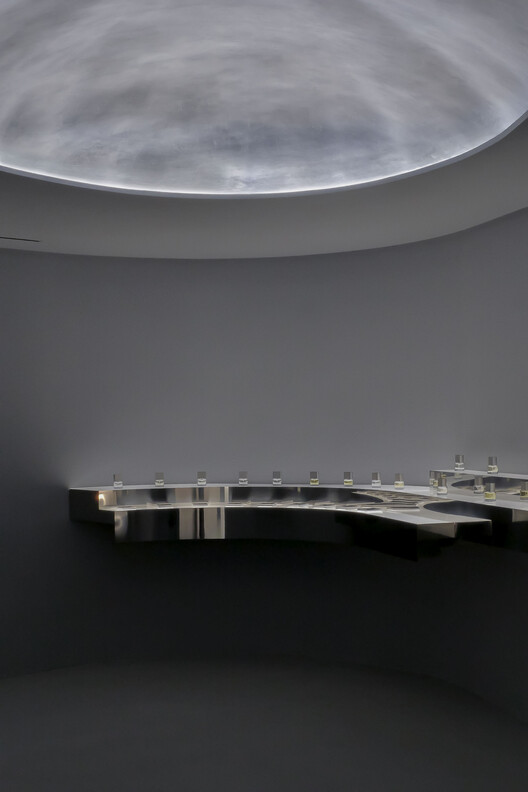 025S Bukchon Store / ATELIER KHJ 025S Bukchon Store / ATELIER KHJ - Image 5 of 16