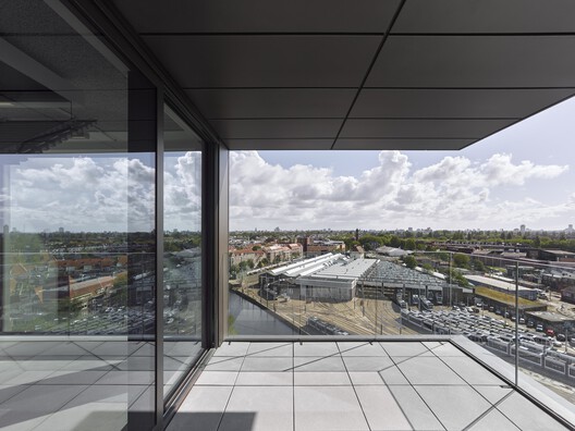 Staal-Kade Office Building Transformation / Office Winhov - Image 17 of 35