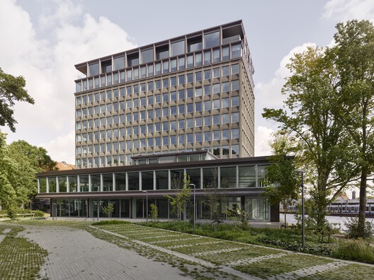 Staal-Kade Office Building Transformation / Office Winhov - Exterior Photography