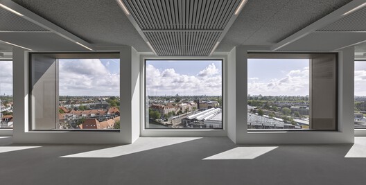 Staal-Kade Office Building Transformation / Office Winhov - Interior Photography