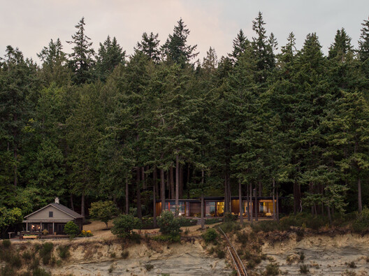 La Memoire Residence / Studio PHH Architects - Exterior Photography, Wood, Forest