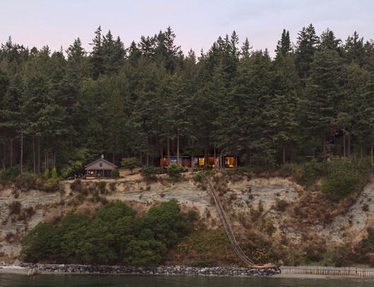 La Memoire Residence / Studio PHH Architects - Image 6 of 27