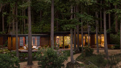 La Memoire Residence / Studio PHH Architects