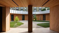 Punto Luce Socio-Educational Center / AOUMM