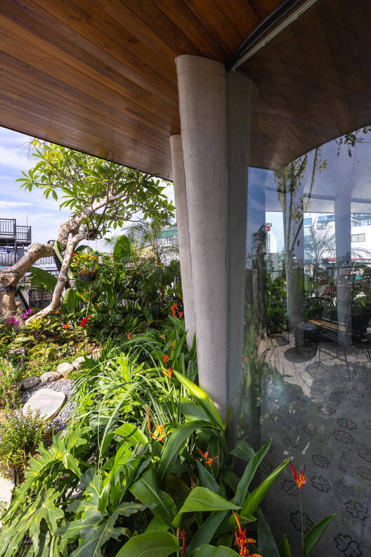 LYM SPACE / PAK Architects LYM SPACE / PAK Architects - Image 2 of 18