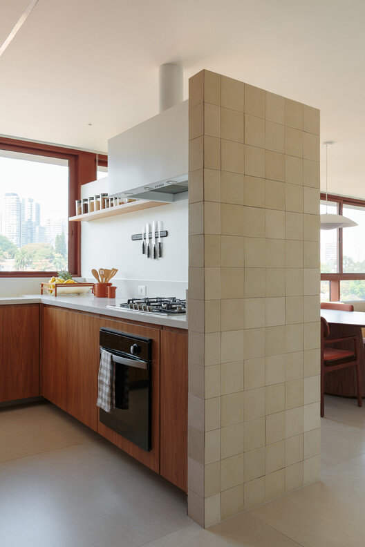 Apartamento Alba / MDH.arq + Nathalia Lorena Arquitetura - Fotografia de Interiores, Cozinha, Madeira, Bancada