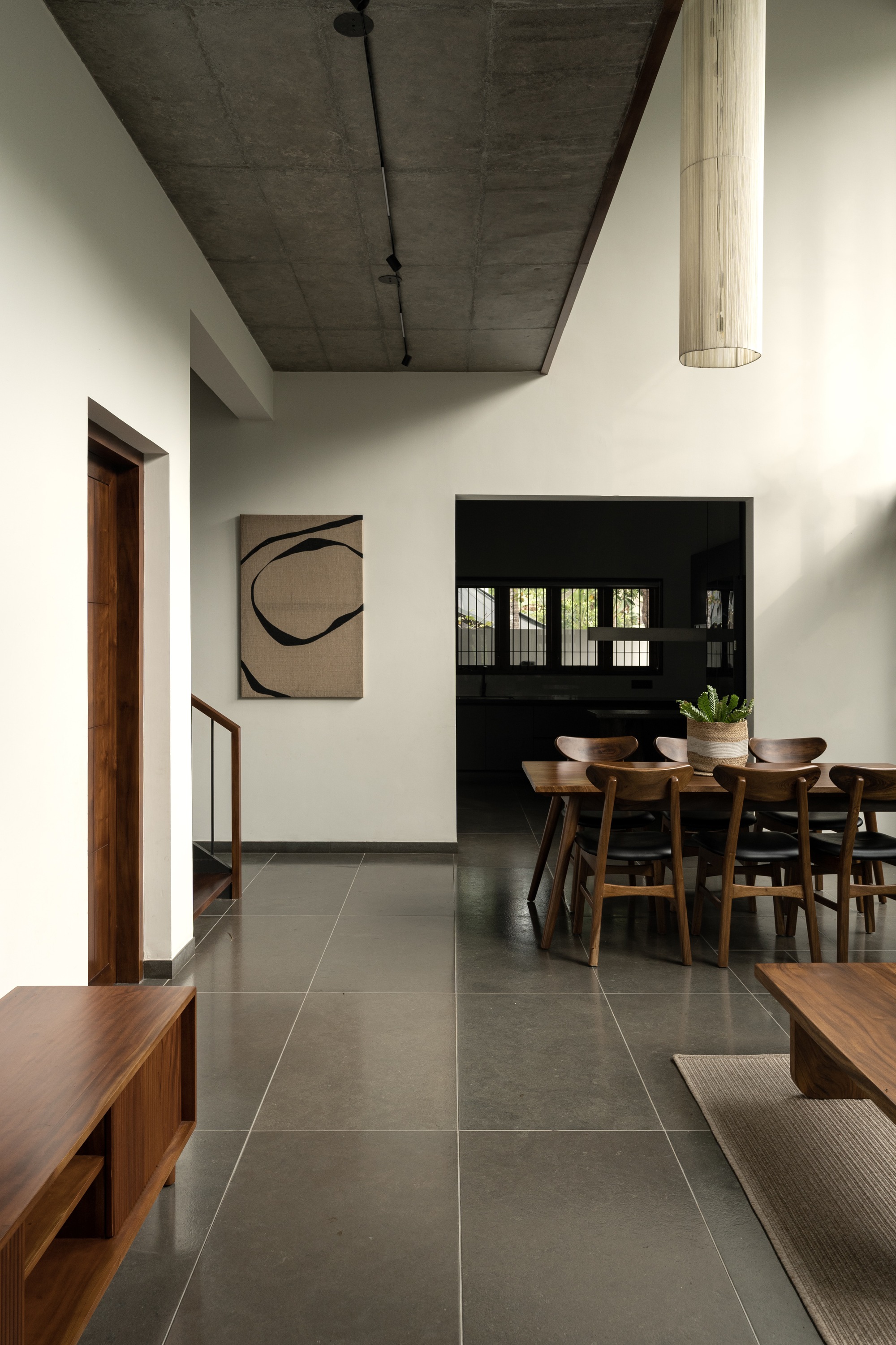 Gallery of Infinity Edge Residence / TROPICAL TONES - 8