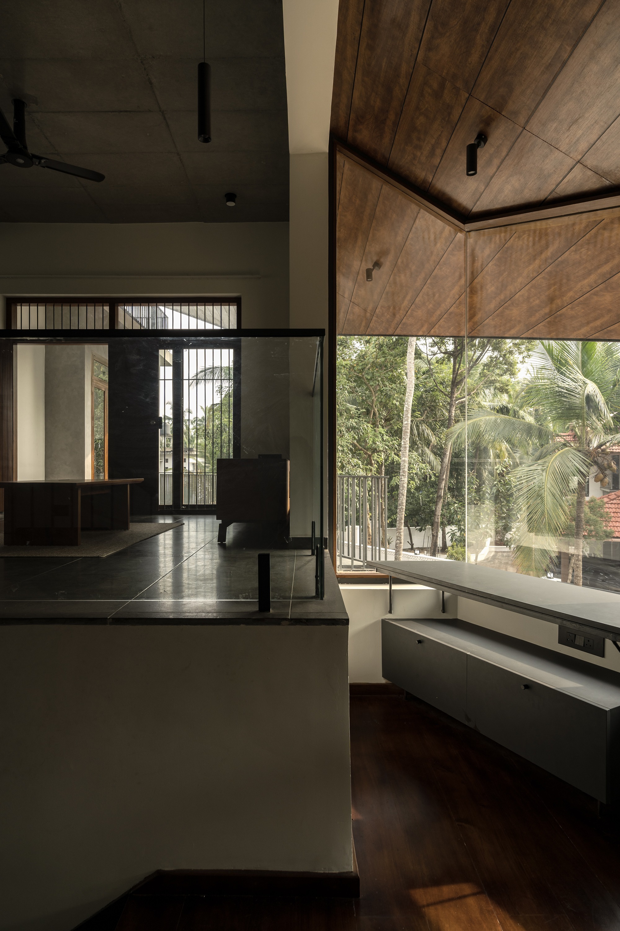 Galería de Residencia Infinity Edge / TROPICAL TONES - 18