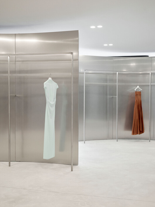 Ekseption Store Marbella - Image 5 of 30