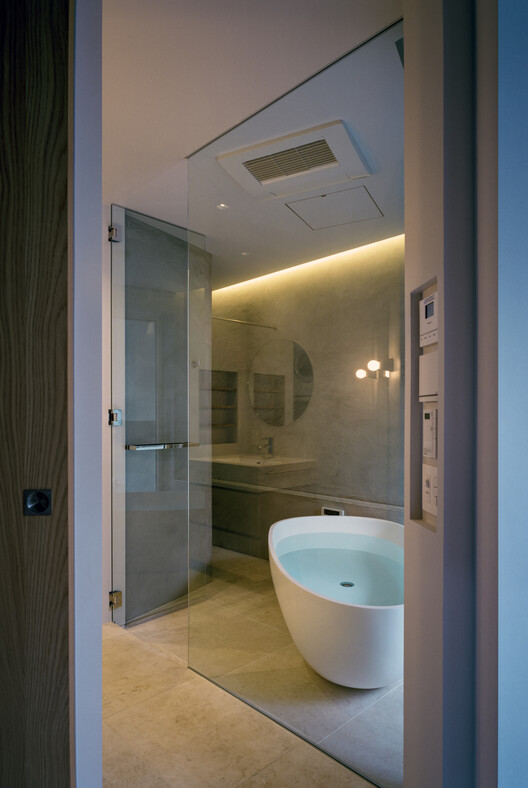 Casa en Hayama / FujiwaraMuro Architects - Imagen 13 de 30