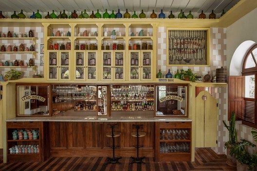 Restaurante Gonza / Tadu Arquitetura Restaurante Gonza / Tadu Arquitetura - Fotografia de Interiores, Cozinha, Prateleira, Madeira, Iluminação, Cadeira