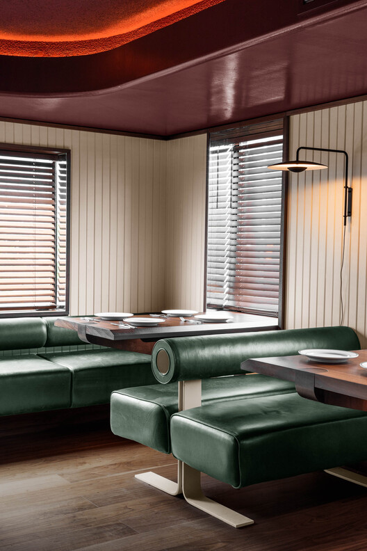 North of Brooklyn Pizzeria / MRDK - Interior Photography, Living Room, Table, Chair