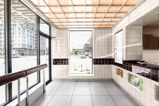 North of Brooklyn Pizzeria / MRDK - Interior Photography, Kitchen, Glass