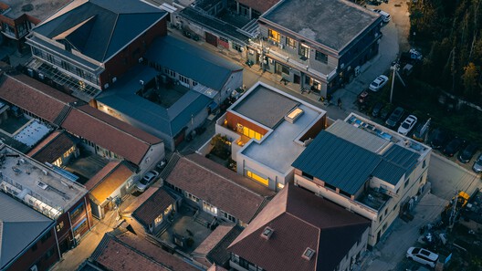 雪山村住宅 / 大料建筑 - 室内图, 鸟瞰图