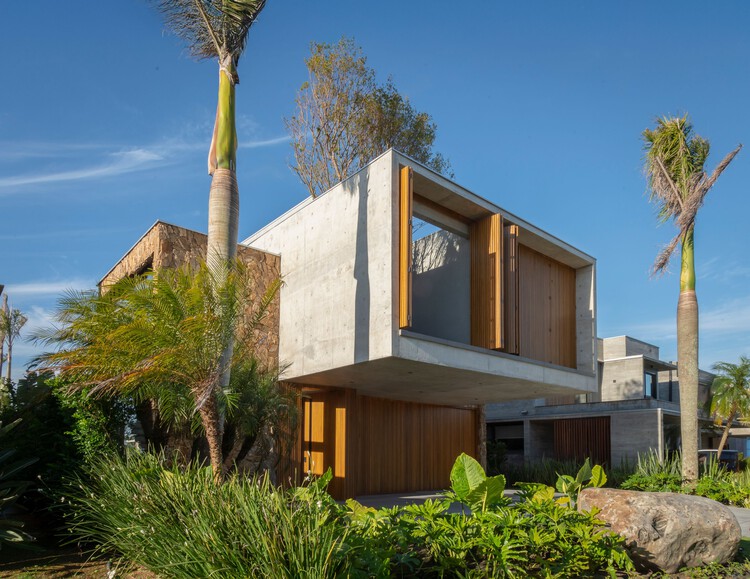 Casa Follia / Biazus Arquitetura - fotografía exterior