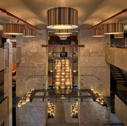 Mexická Restaurant / 20-20 Architekti - Interior Photography, Lighting, Glass