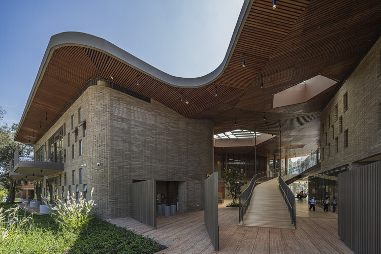 Jardín Infantil Los Nogales / Estudio de Arquitectura Bogotá - Imagen 8 de 24