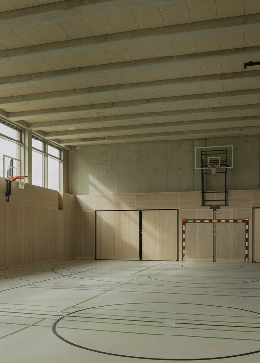 AHS Reininghaus Escuela Secundaria / j-c-k AHS Reininghaus Escuela Secundaria / j-c-k - Fotografía interior, Madera