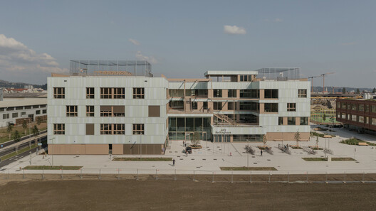 AHS Reininghaus Escuela Secundaria / j-c-k AHS Reininghaus Escuela Secundaria / j-c-k - Imagen 28 de 72