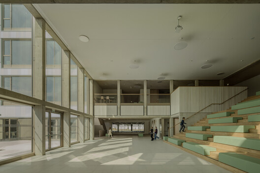 AHS Reininghaus Escuela Secundaria / j-c-k AHS Reininghaus Escuela Secundaria / j-c-k - Imagen 39 de 72