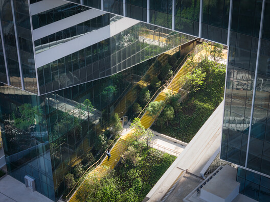 Cloud 11 Creative Park / Snøhetta - Image 3 of 23