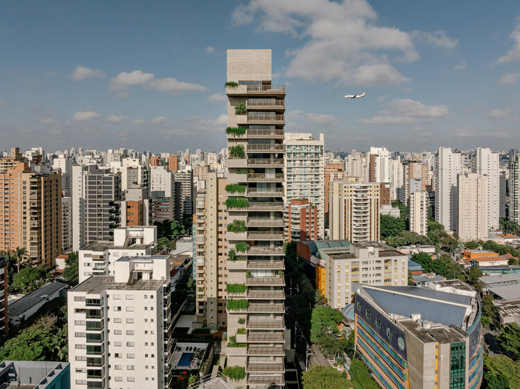 Edifício Ibaté / Studio Arthur Casas - Mais Imagens