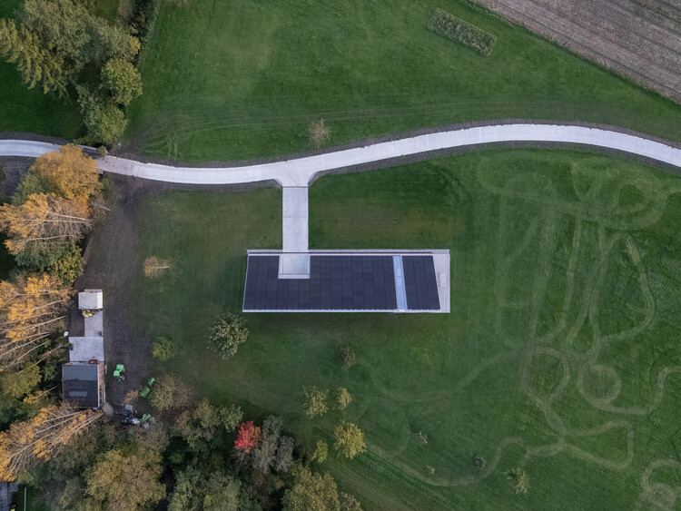 Utriai Storage Barn  / Architectural Bureau G.Natkevicius & Partners - Image 2 of 28