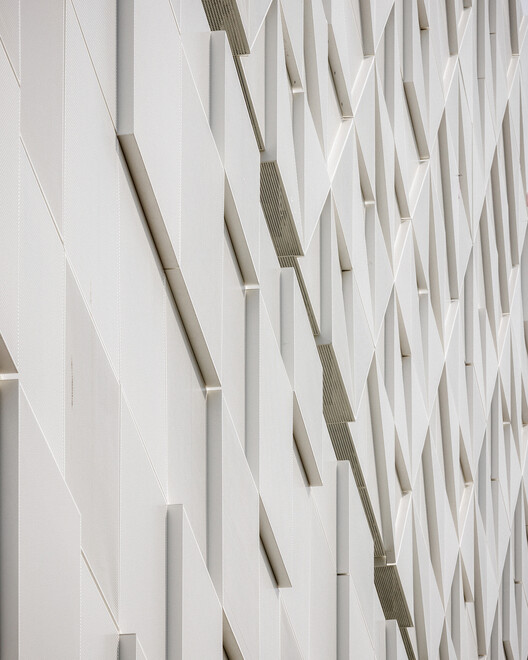 Ampliación de la Escuela 42UP / AR Studio d'Architectures Ampliación de la Escuela 42UP / AR Studio d'Architectures - Imagen 22 de 62